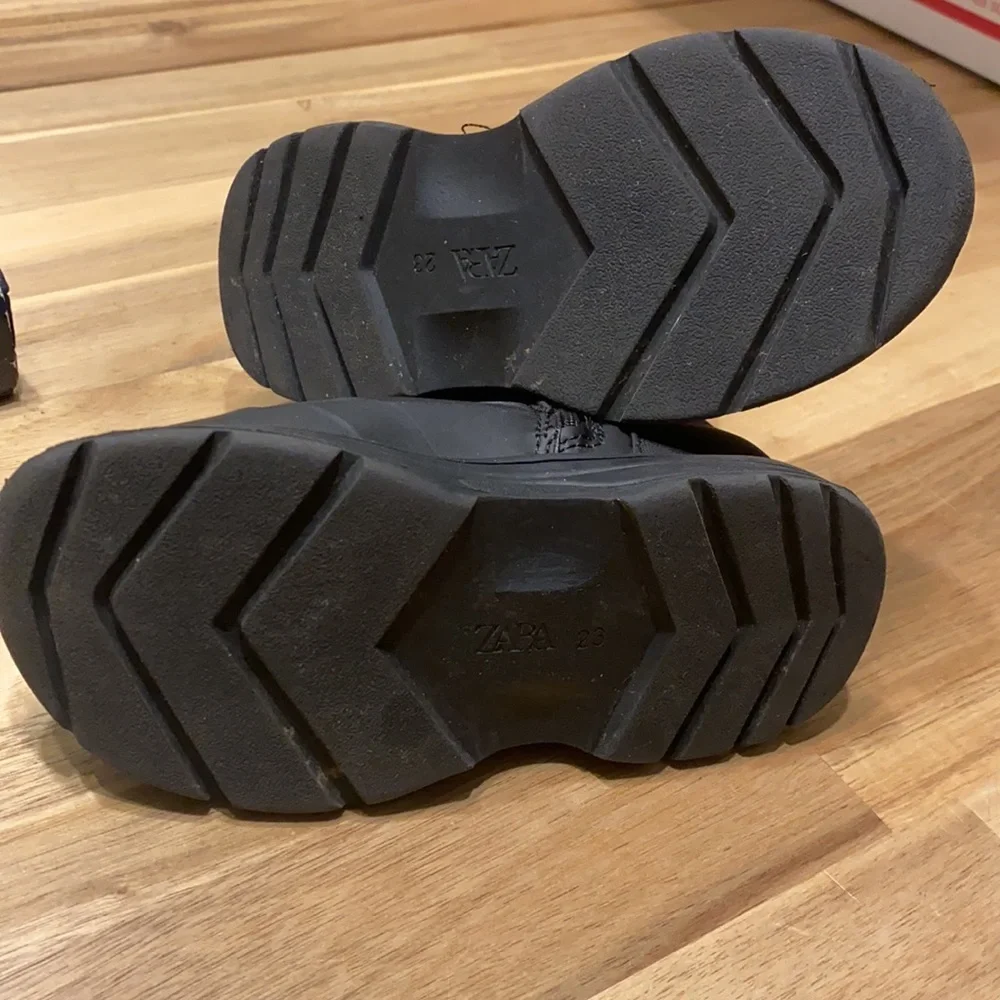 ZARA Baby Disney boots
